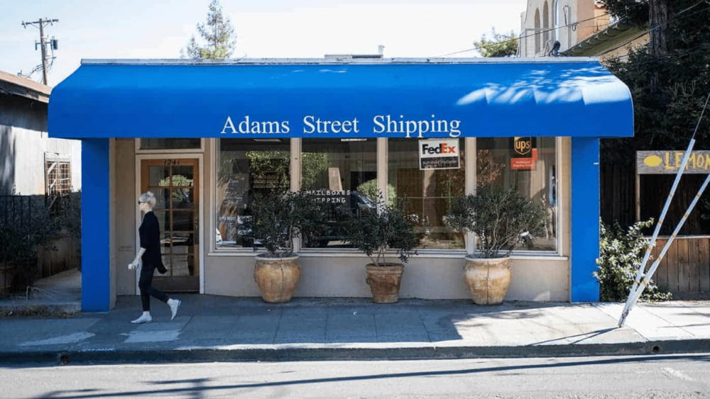 9536Adams Street Shipping