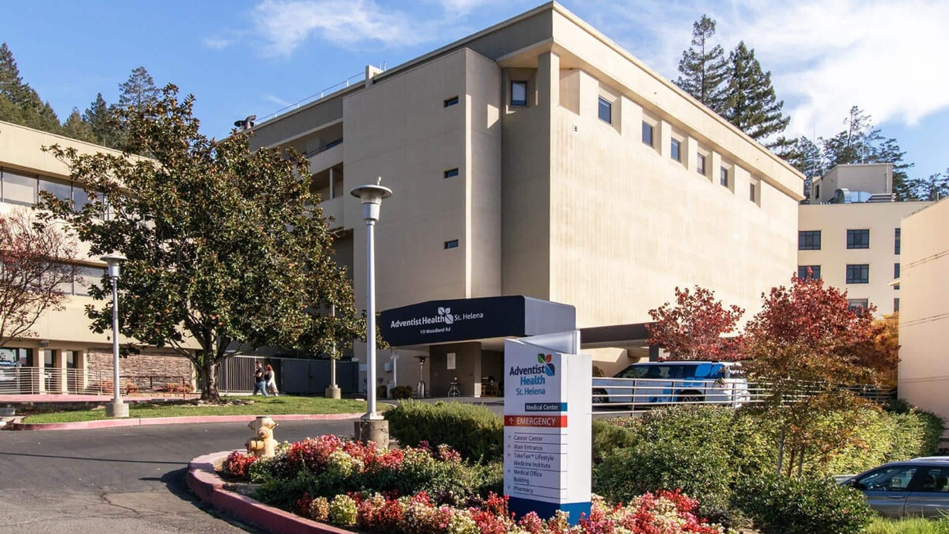 Adventist Health St. Helena hospital exterior