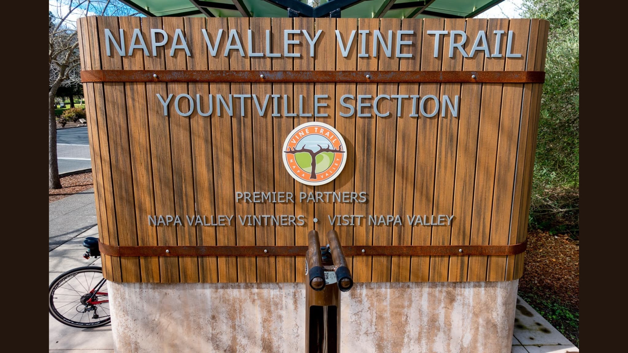 Napa Valley Vine Trail Yountville section sign